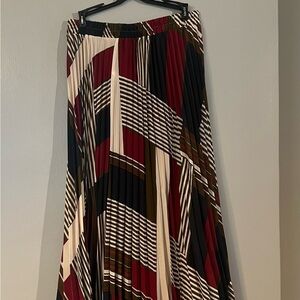 Elegant Multicolor Pleated Skirt